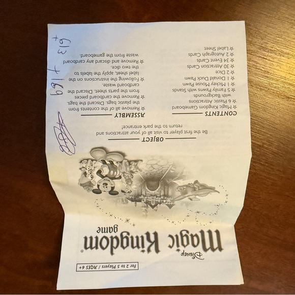 Disney’s Magic Kingdom Board Game - Picture 8 of 8